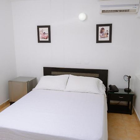 Hotel Edmar Σάντα Μάρτα Εξωτερικό φωτογραφία