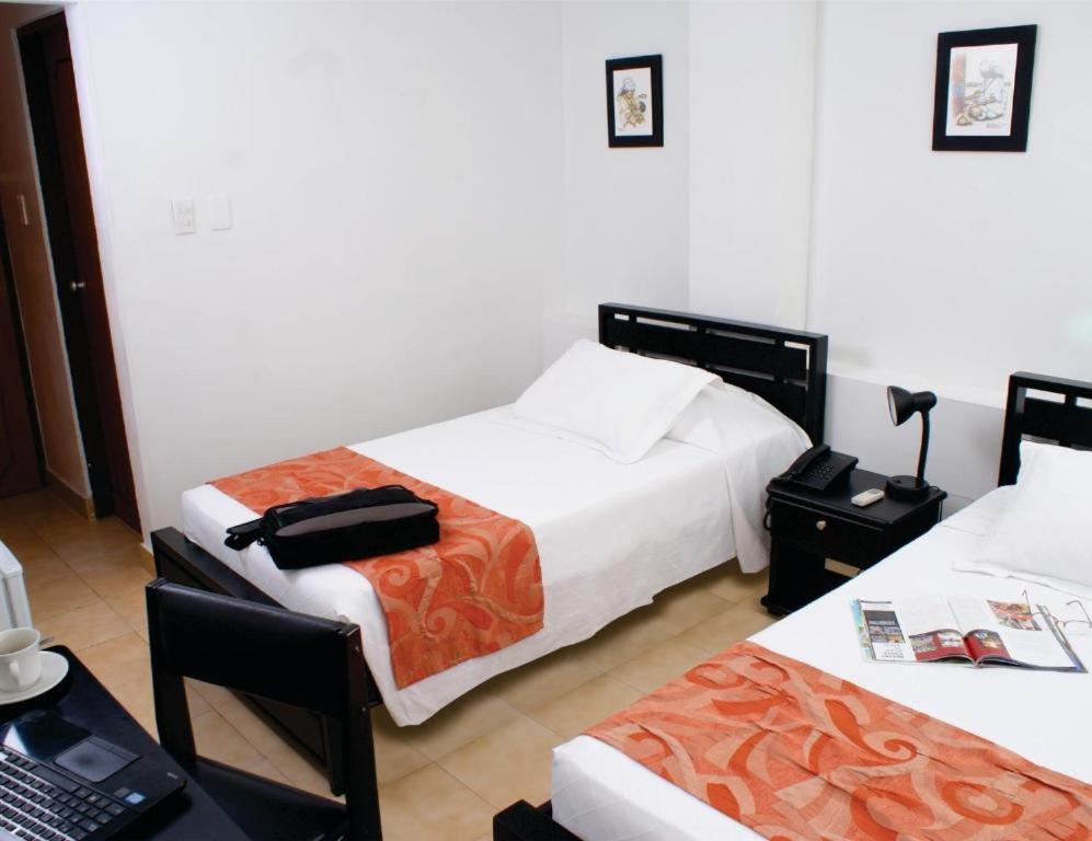 Hotel Edmar Σάντα Μάρτα Εξωτερικό φωτογραφία