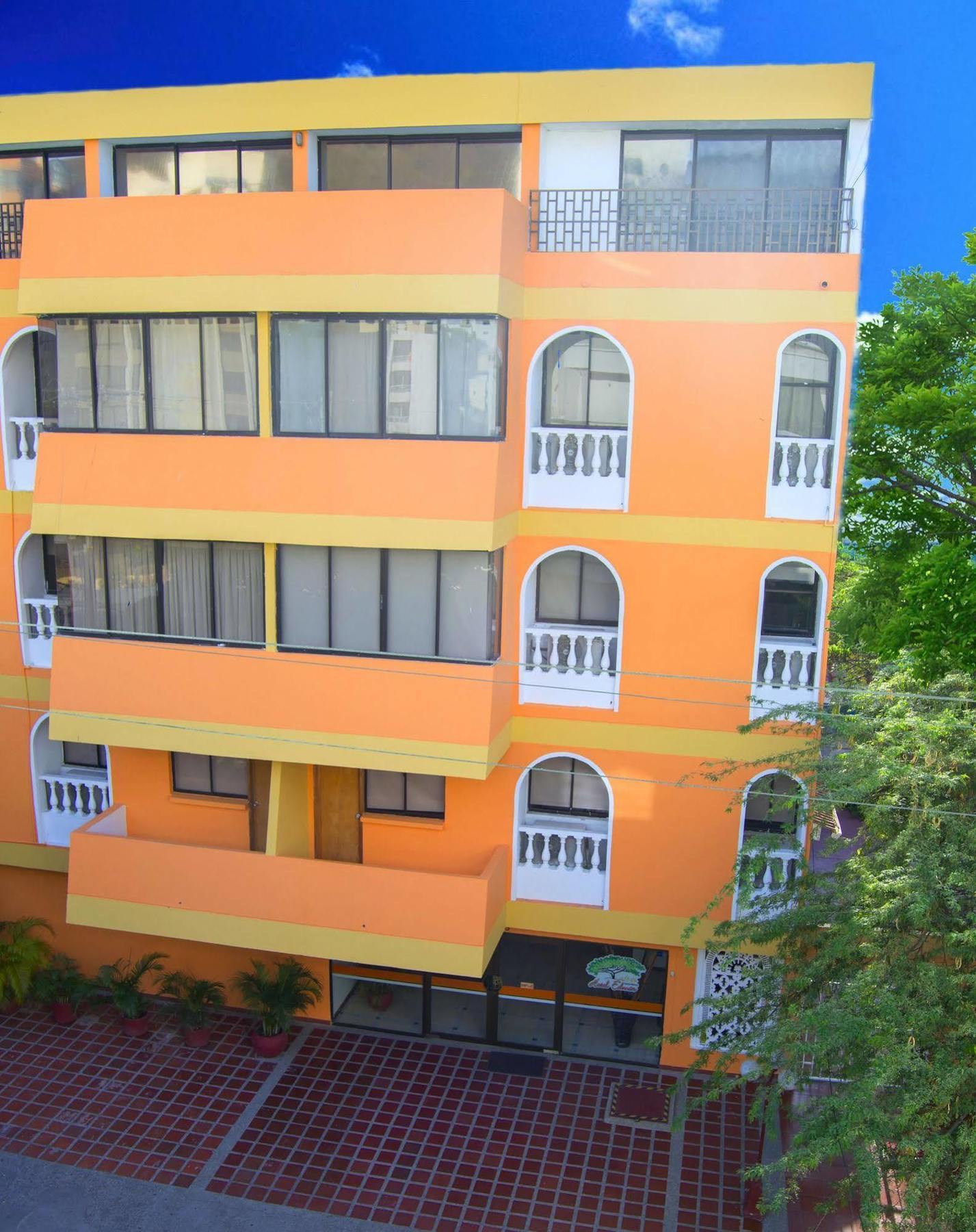Hotel Edmar Σάντα Μάρτα Εξωτερικό φωτογραφία